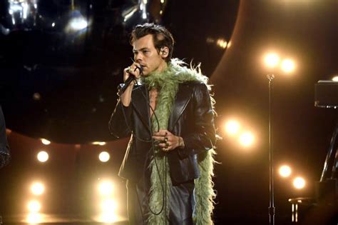 green feather boa gucci